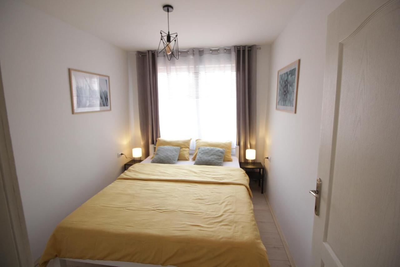 Appartement La Paloma Blanca à Tuzla Extérieur photo