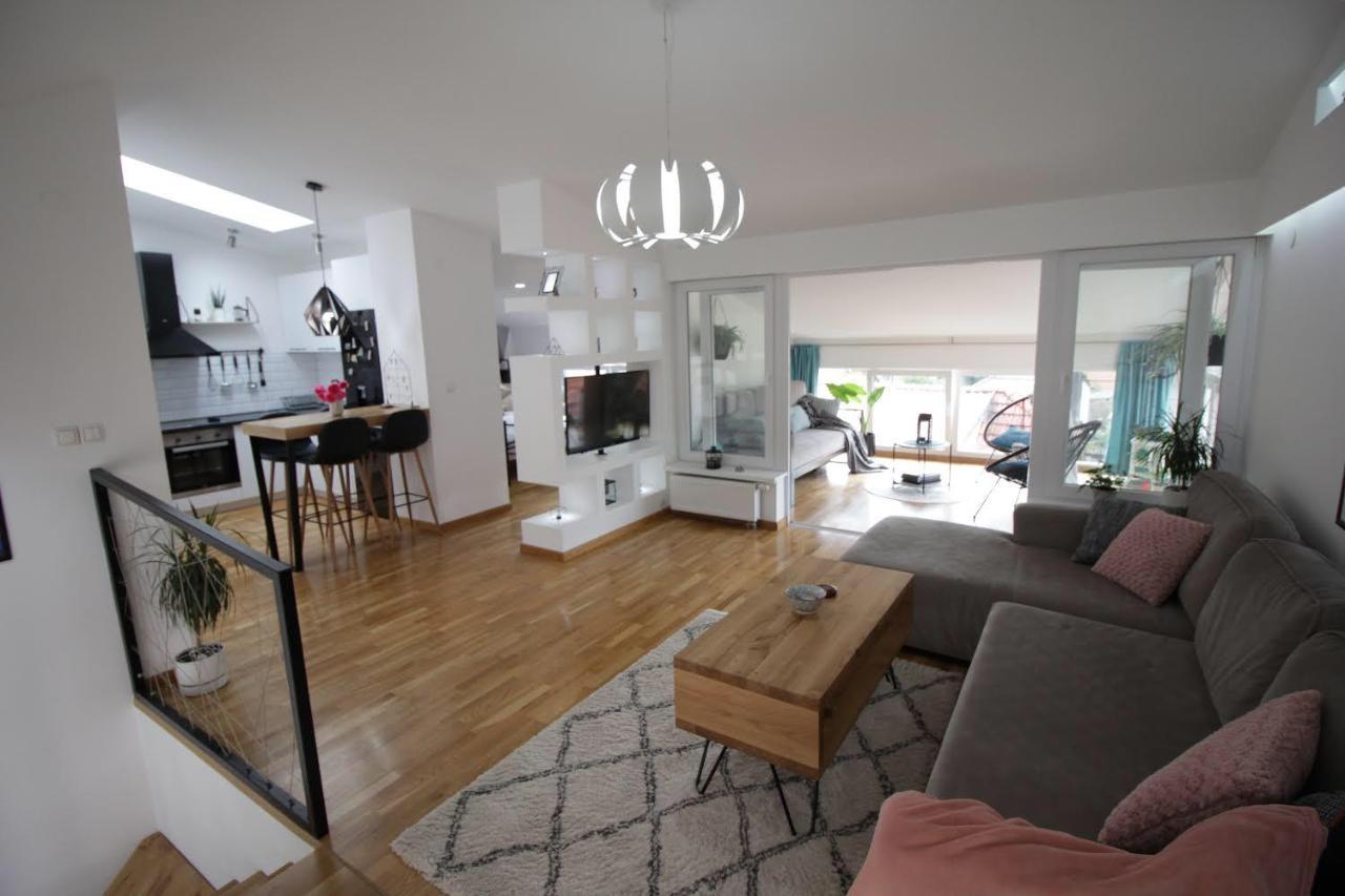 Appartement La Paloma Blanca à Tuzla Extérieur photo