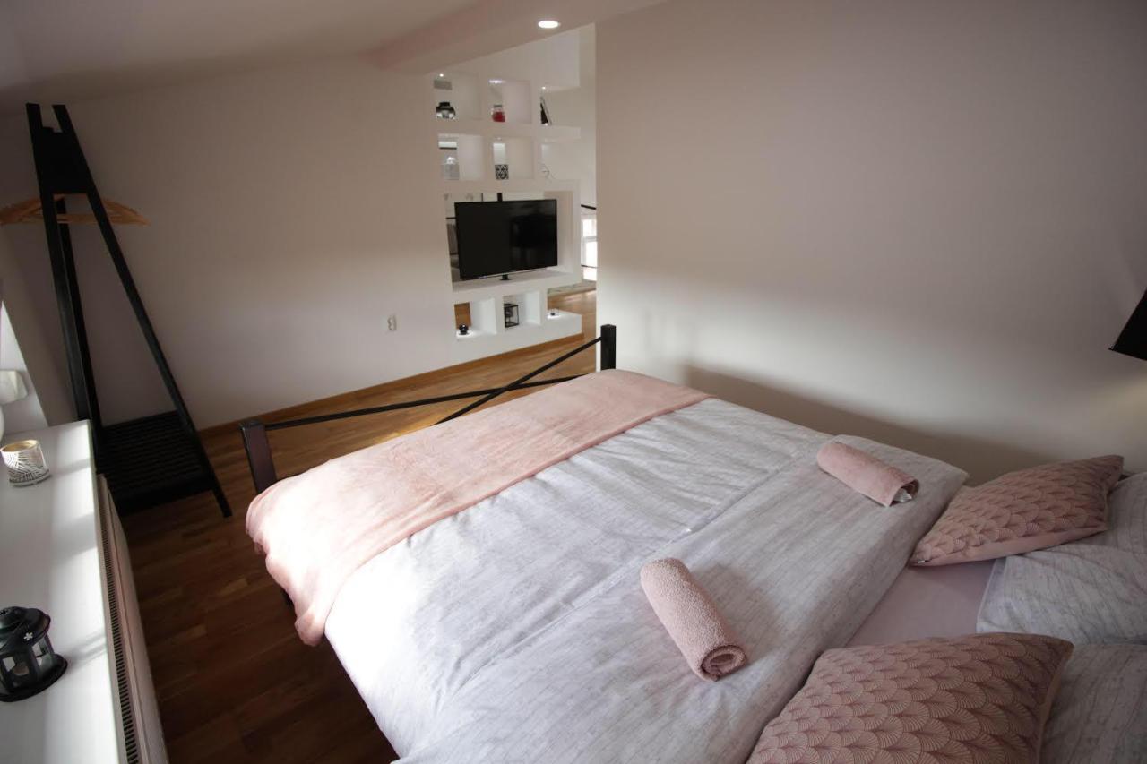Appartement La Paloma Blanca à Tuzla Extérieur photo