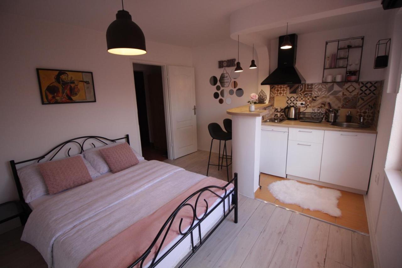 Appartement La Paloma Blanca à Tuzla Extérieur photo